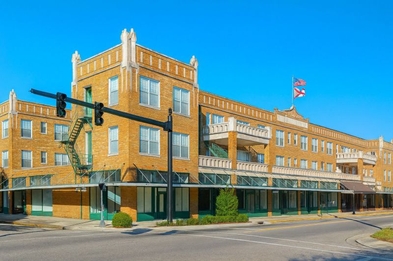 Local Bathtub Resurfacing in Avon Park, FL